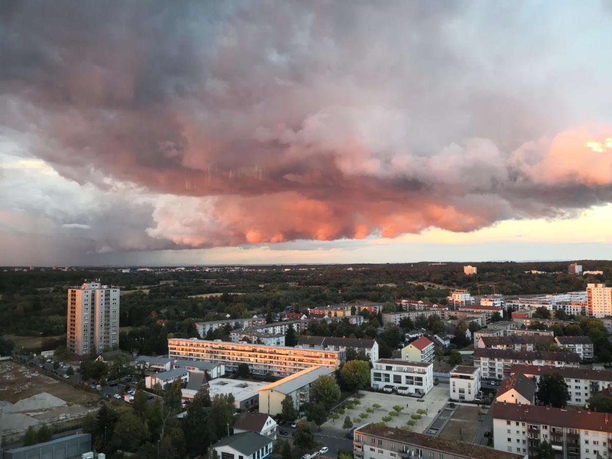 Apartamento Skyline-Aussicht Und Fantastische Sonnenuntergaenge Langen  Exterior foto